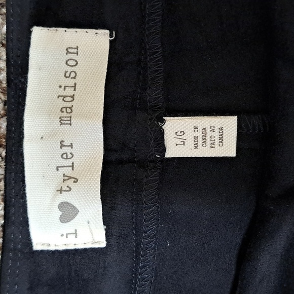 I Love Tyler Madison Flare Velvety Pants Ladies Size ( 32) LARGE Black - Picture 3 of 10